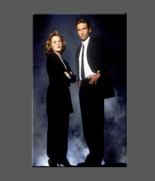 X-Files Mulder and Scully Magnet