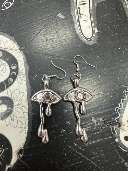 Dripping Eye Dangle Earrings