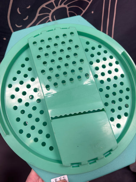 Vintage Tupperware Sea foam Teal Grater and Catcher