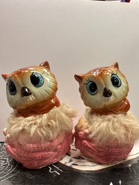 Owls in Pink Nest Salt & Pepper Shakers