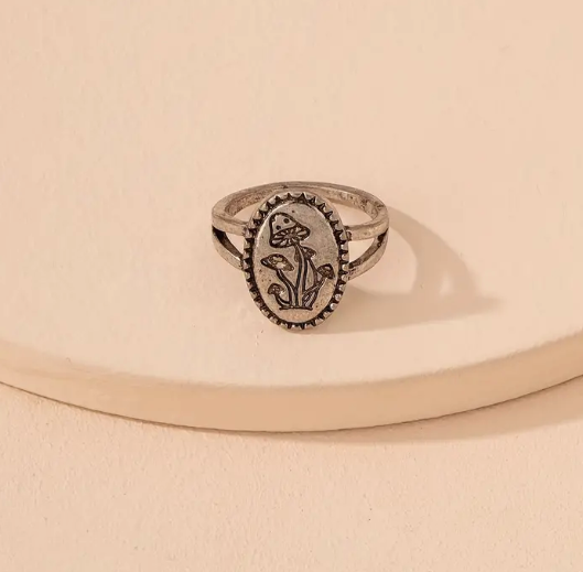 Oval Mushroom Crest Ring - Assorted Finishes