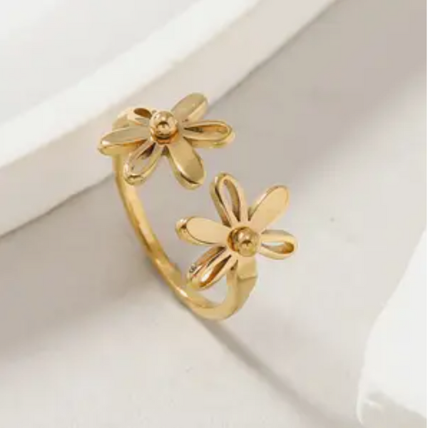 Adjustable Double Daisy Ring