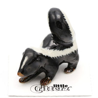 Stinker Skunk Little Critterz Figurine